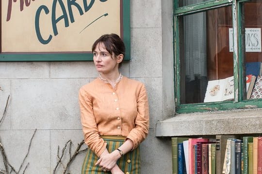 Florence Green (Emily Mortimer) eröffnet einen Buchladen.