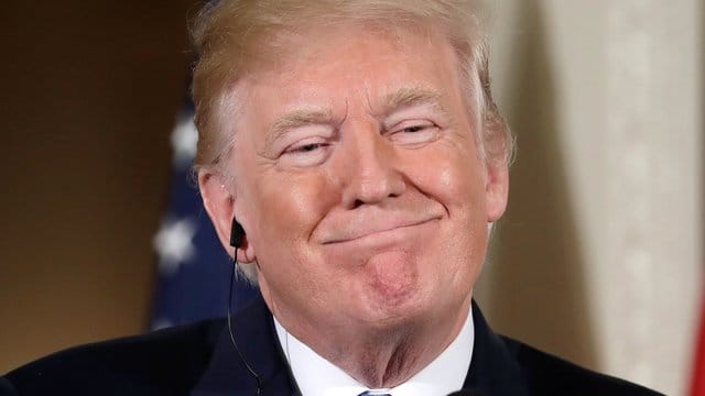 Nach Ansicht des britischen Außenministers könnte Donald Trump, hier Ende April bei einer Pressekonferenz im Weißen Haus, unter Umständen des Nobelpreises würdig sein.