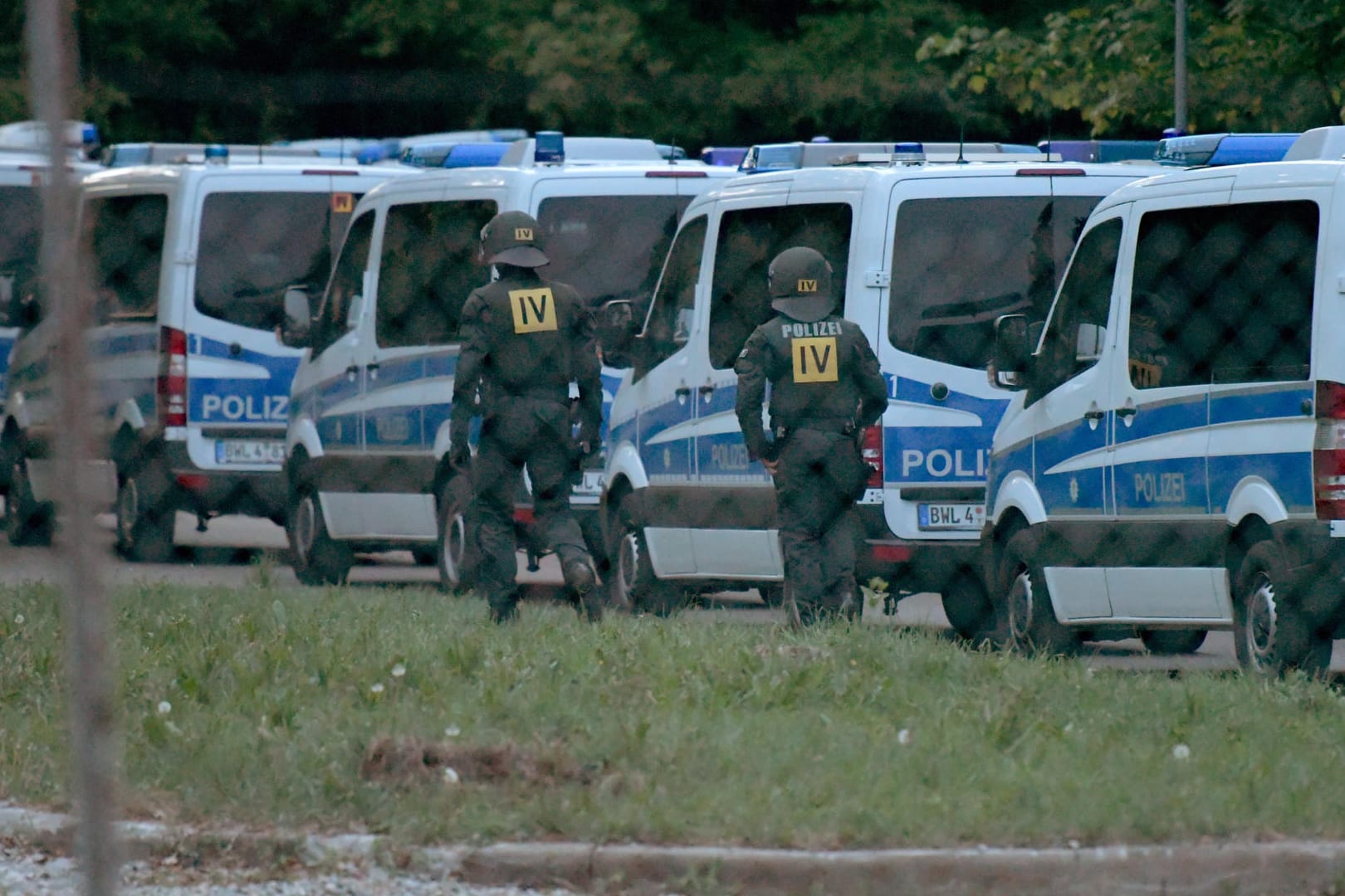Polizeieinsatz an der Landeserstaufnahmeeinrichtung für Flüchtlinge in Ellwangen: Der Eilantrag des 23 Jahre alten Togolesen gegen seine Abschiebung ist gescheitert.