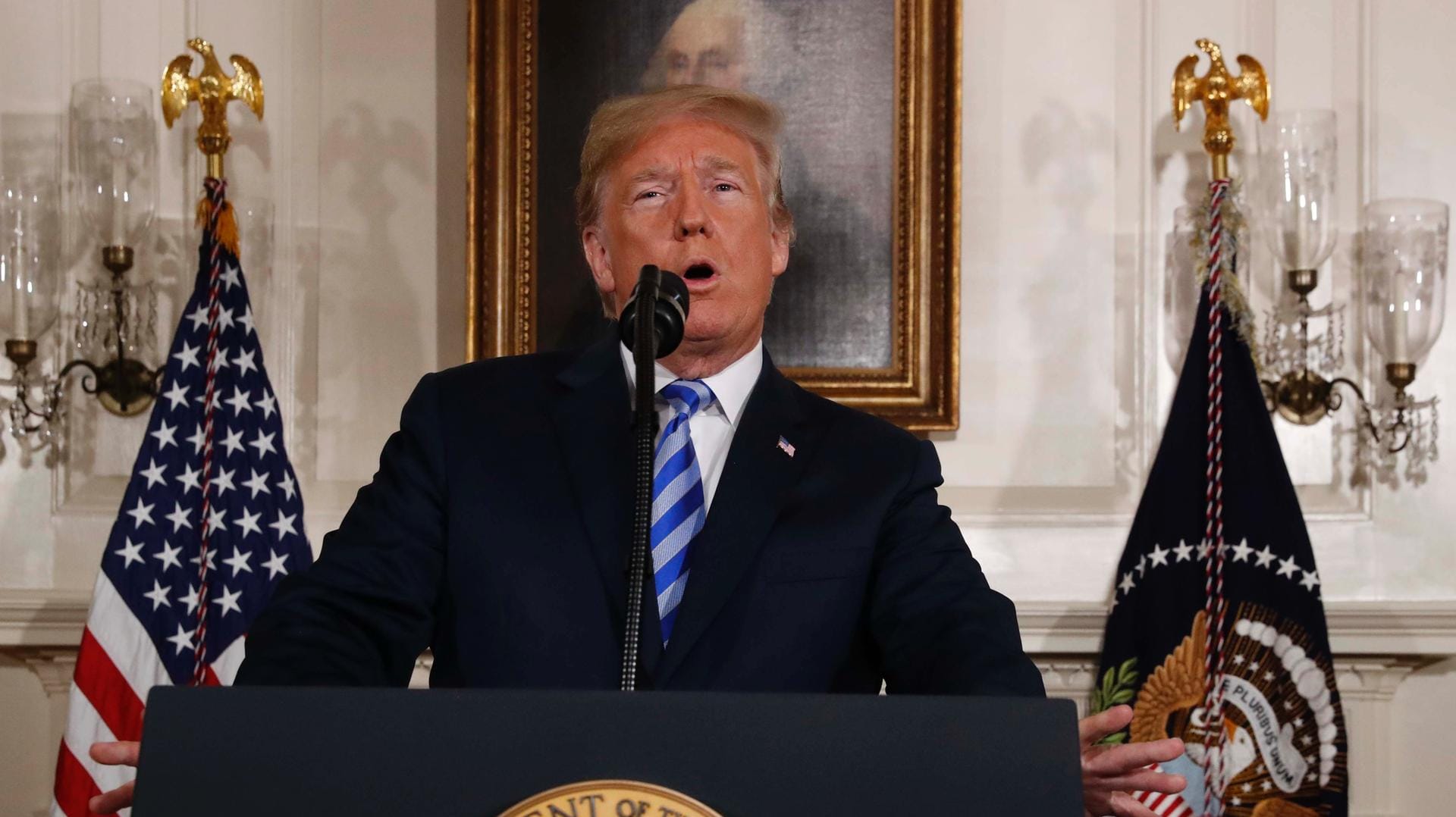 US-Präsident Donald Trump: Atomabkommen erlaubte Iran, weiter Uran anzureichern. US-Präsident Donald Trump: Atomabkommen erlaubte Iran, weiter Uran anzureichern.