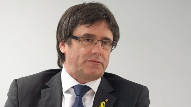 Die spanische Justiz wirft Puigdemont unter anderem Rebellion und Untreue vor. Die spanische Justiz wirft Puigdemont unter anderem Rebellion und Untreue vor.