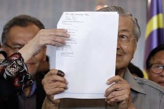 Mit 92 Jahren wird Mahathir nun ältester Regierungschef der Welt.
