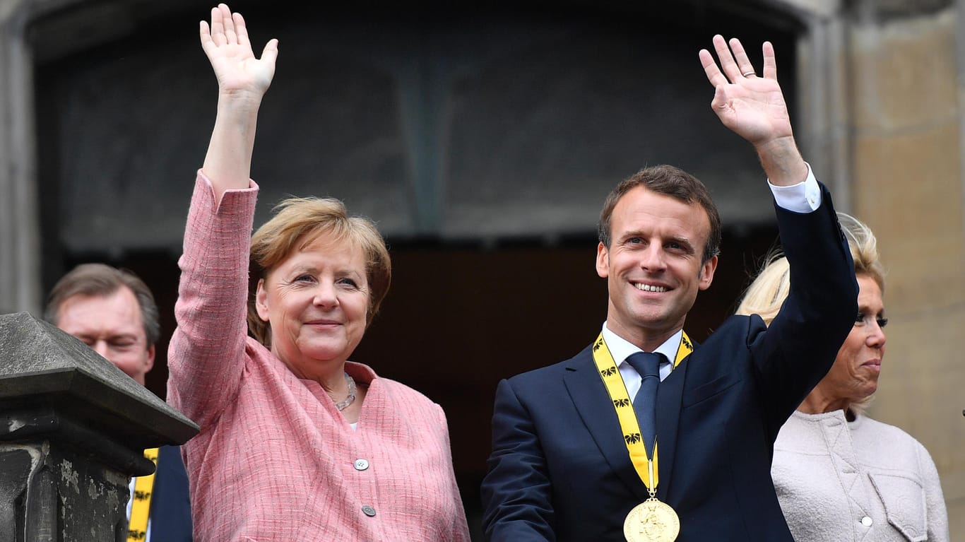 Kanzlerin Angela Merkel und Frankreichs Staatspräsident Emmanuel Macron in Aachen: Die Stimmung ist gut, die inhaltliche Annäherung minimal.