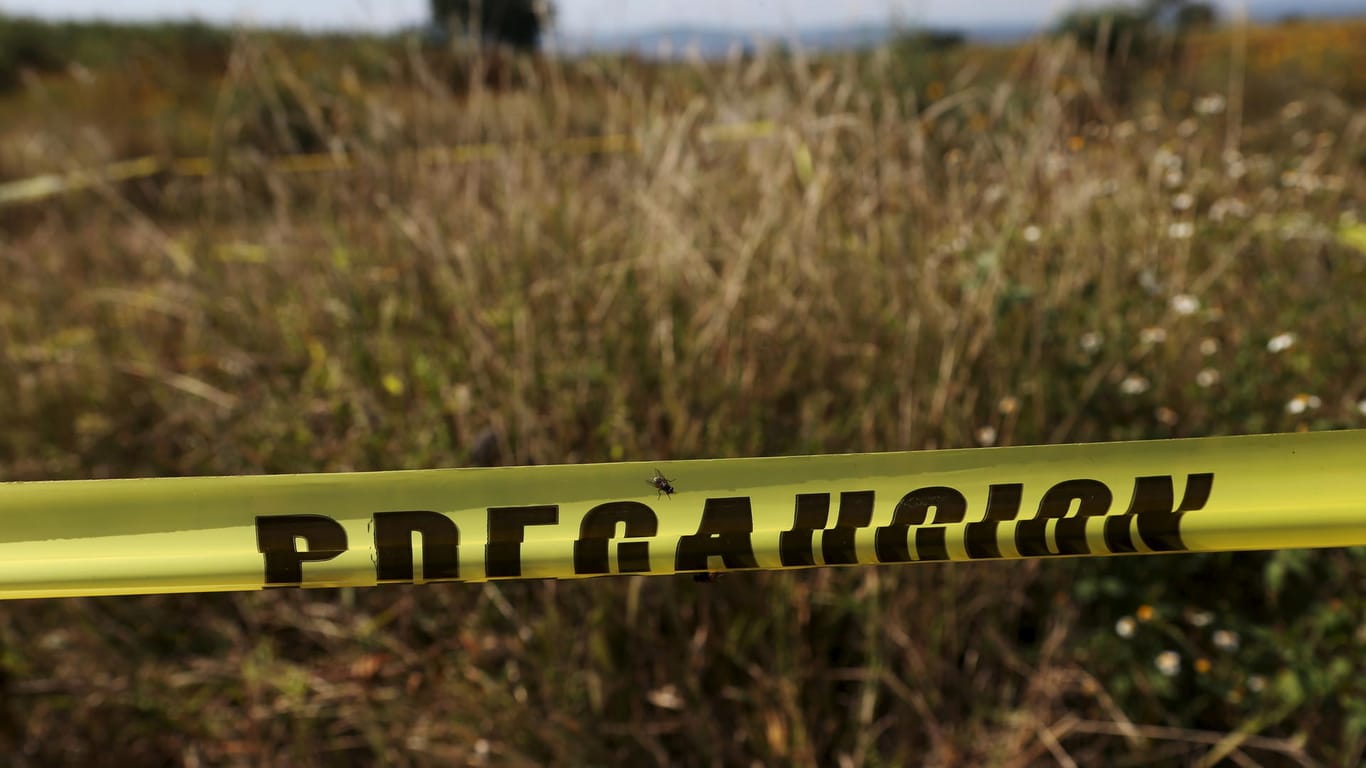 Absperrband der mexikanische Polizei: Ein deutscher und ein polnischer Radfahrer sind in der Region um San Cristóbal offenbar ermordet worden.