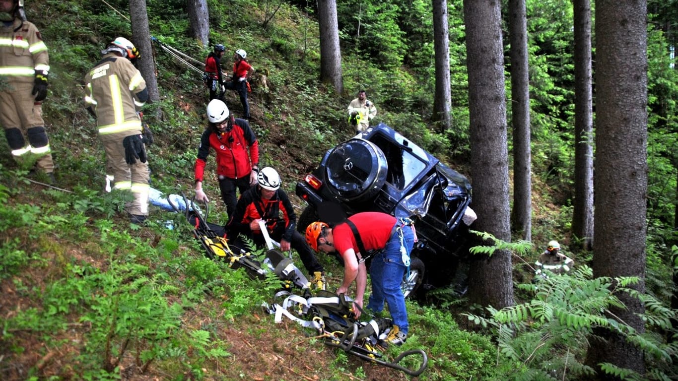 Drama in Tirol: Hubertus Stephan hat die Kontrolle über seinen Wagen verloren.