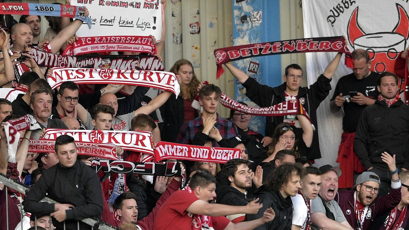 Fans des 1. FC Kaiserslautern nach dem Abstieg: "Egal, wohin es geht, wir kommen mit!"