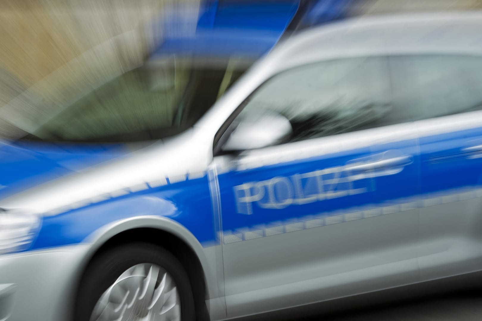 Polizei im Einsatz: Ein Date endete in Stuttgart anders als geplant. (Symbolbild)