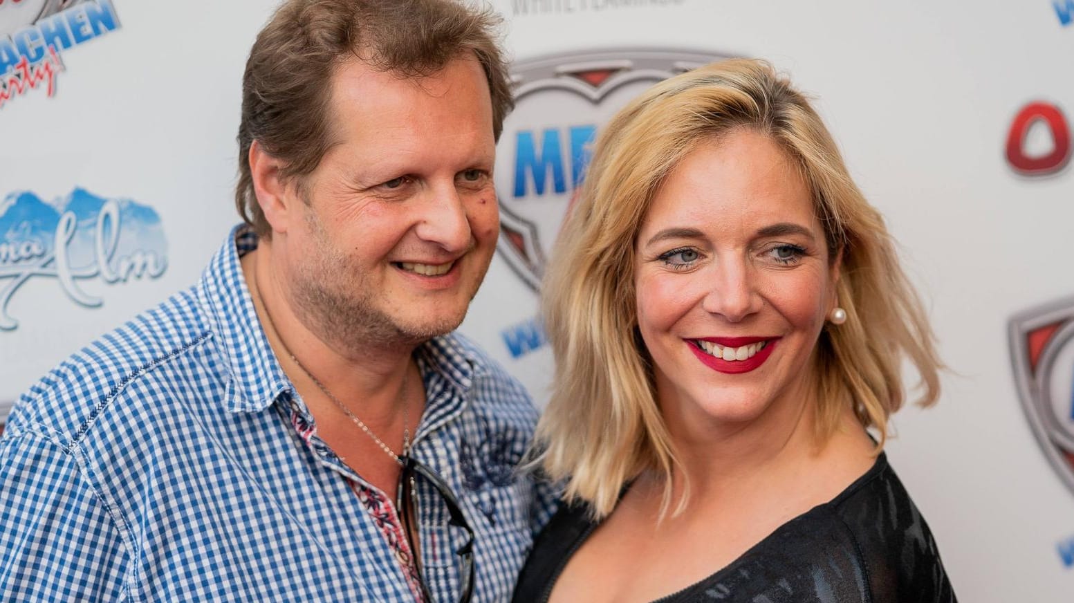 Auch sexlos glücklich: Jens Büchner und seine Daniela haben keine Zeit für Inimitäten. Auch sexlos glücklich: Jens Büchner und seine Daniela haben keine Zeit für Inimitäten.