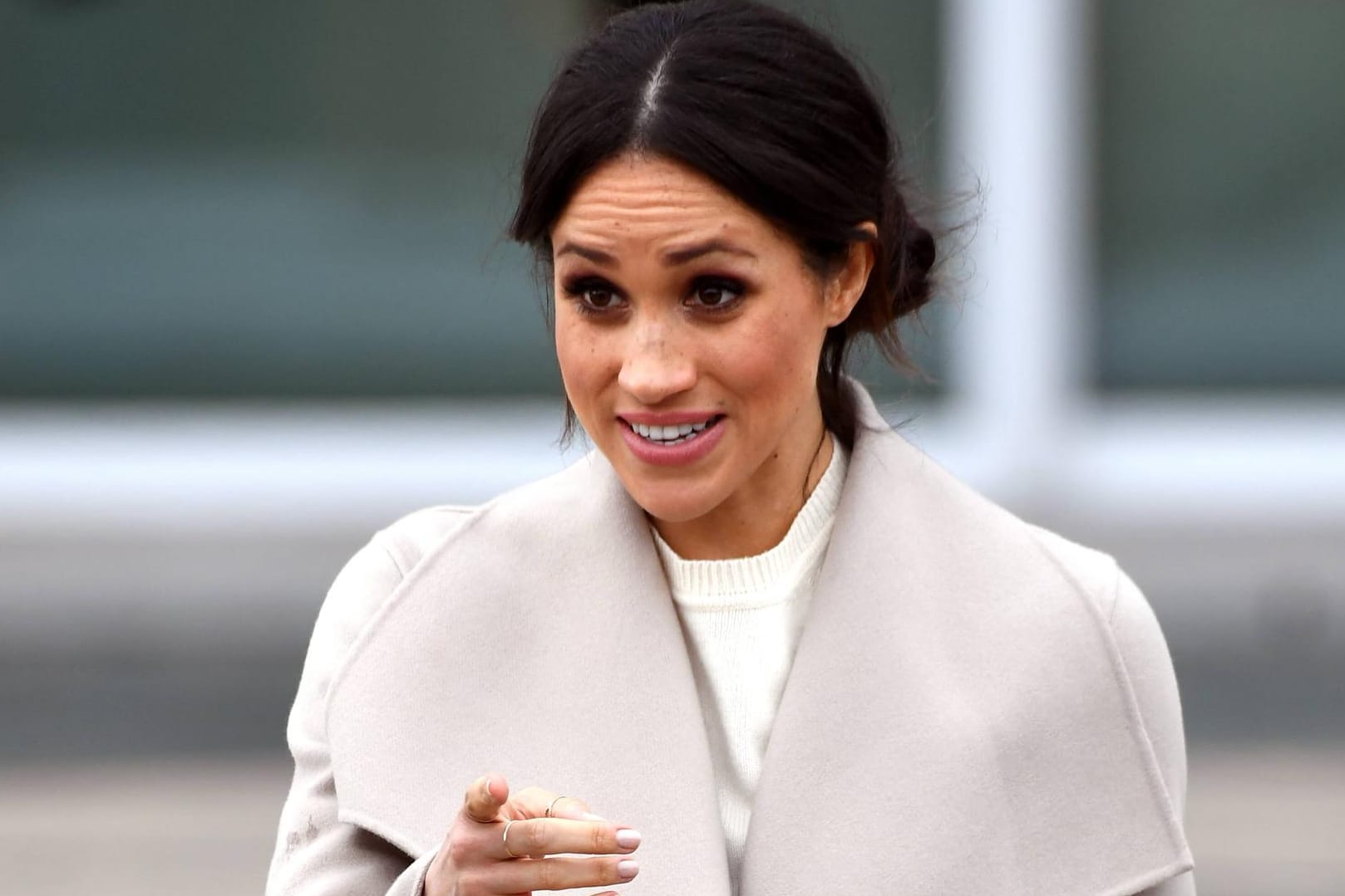 Ärger kurz vor der royalen Hochzeit: Meghan Markle muss mit einer bitteren Enttäuschung klar kommen.