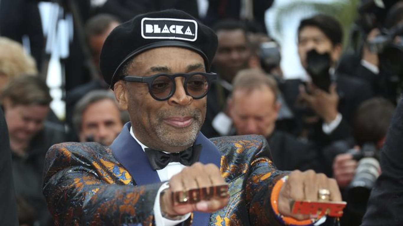 Regisseur Spike Lee stellte in Cannes seinen neuen Film "BlacKkKlansman" vor.
