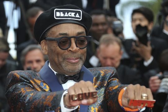 Regisseur Spike Lee stellte in Cannes seinen neuen Film "BlacKkKlansman" vor.
