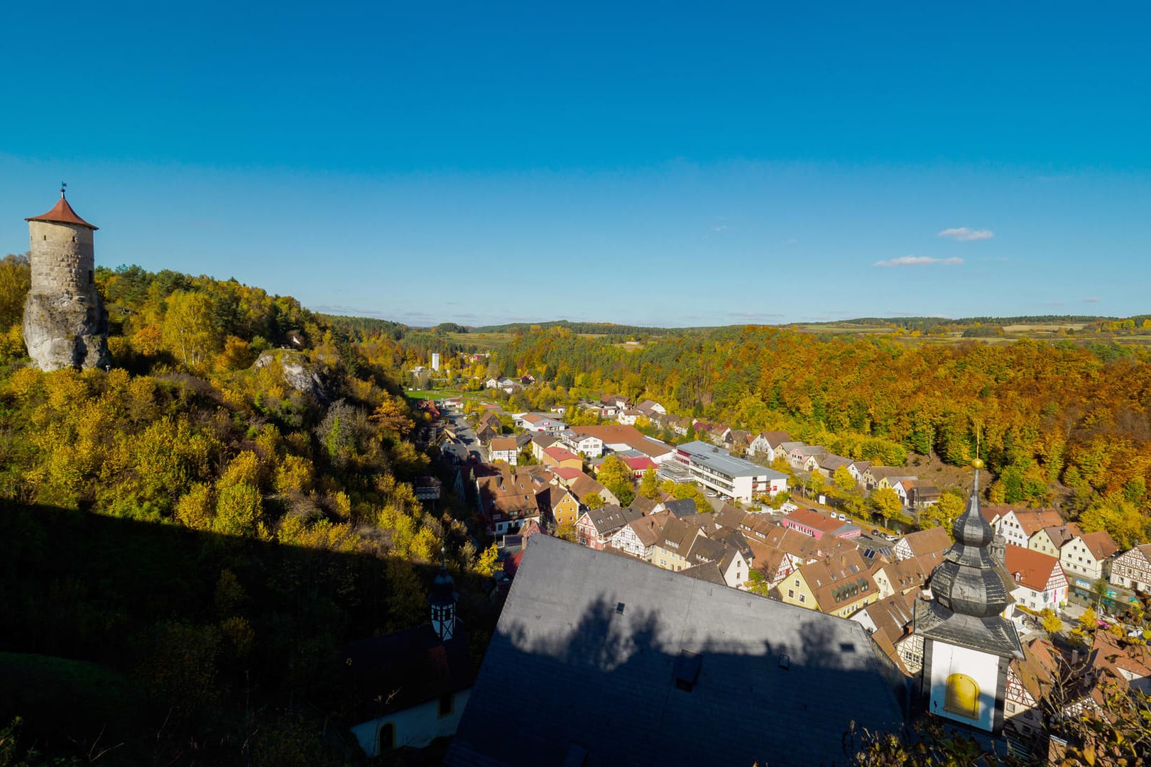 Waischenfeld in Bayern: Hier wurde eine Katze tot aufgefunden, die durch einen Pfeil getötet wurde.