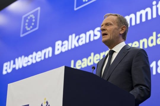 EU-Ratschef Donald Tusk spricht vor dem Treffen der EU-Staats- und Regierungschefs in Sofia.