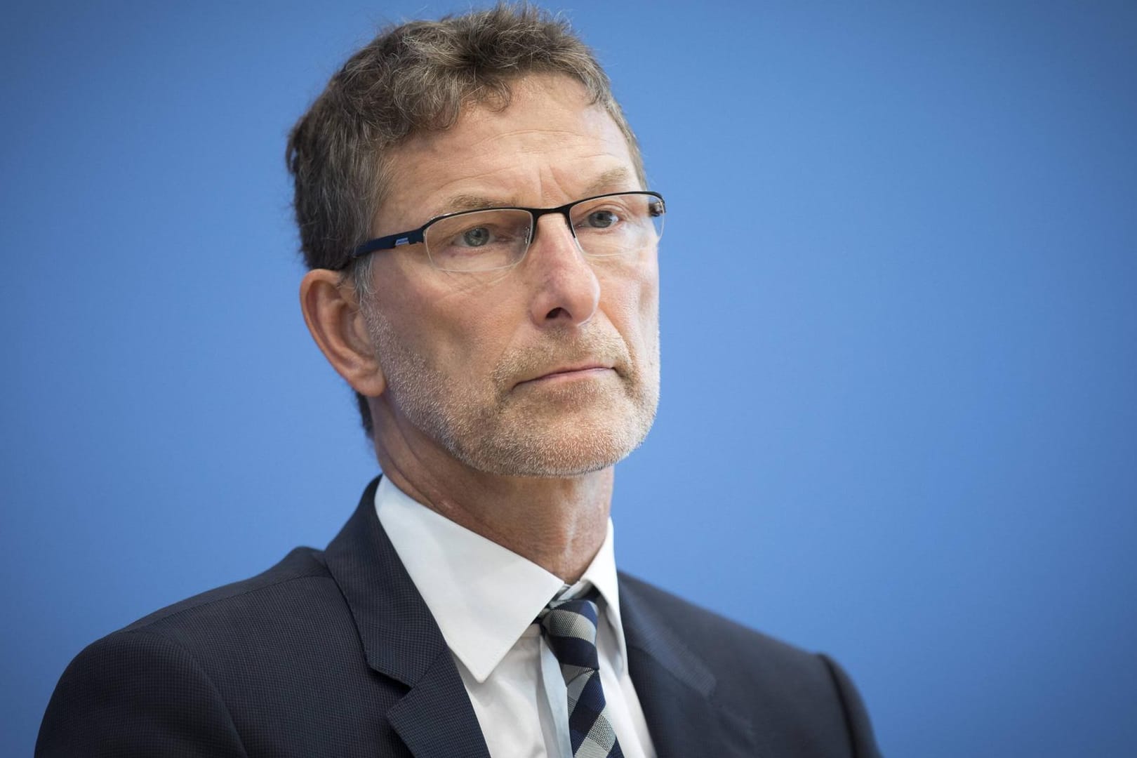 Oliver Malchow, Bundesvorsitzender der Gewerkschaft der Polizei (GdP): Zurückhaltung bei Gesetzen, die mehr Sicherheit nur vorgaukeln.