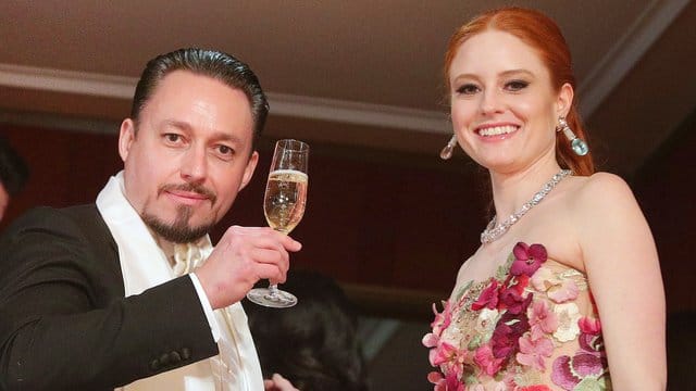 Klemens Hallmann hat Barbara Meier einen spektakulären Heiratsantrag gemacht. Klemens Hallmann hat Barbara Meier einen spektakulären Heiratsantrag gemacht.
