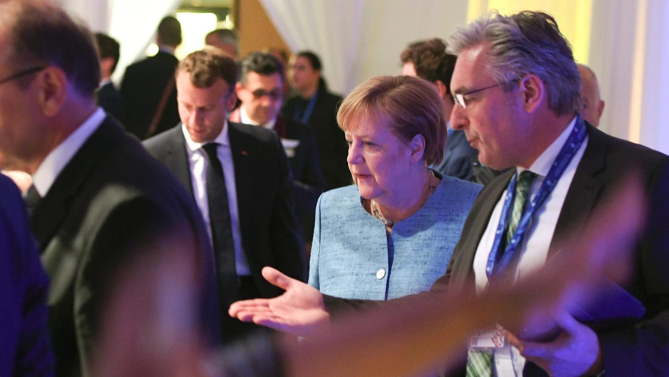 Angela Merkel in Sofia: Die EU-Regierungschefs haben sich auf eine gemeinsame Iran-Strategie geeinigt.