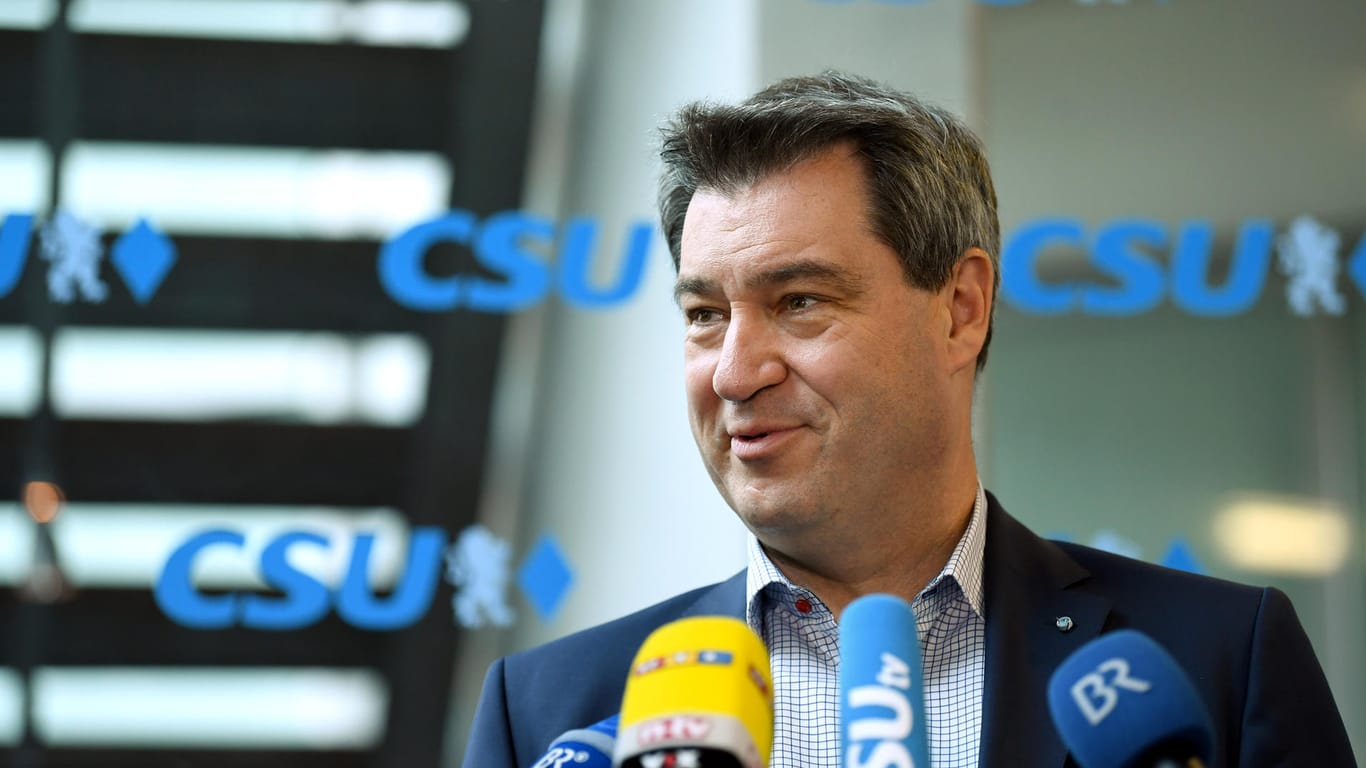 Markus Söder bei einer Pressekonferenz: Bayerns Ministerpräsident will, dass in jeder Behörde ein Kreuz aufgehängt wird.
