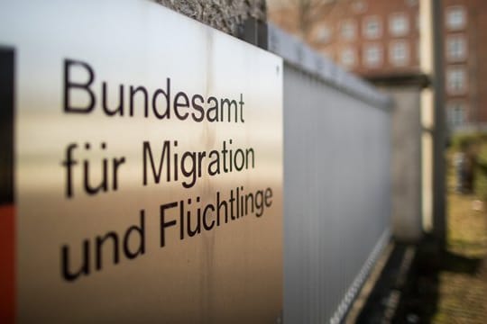 Kommt nicht zur Ruhe: Das Bundesamt für Migration und Flüchtlinge.