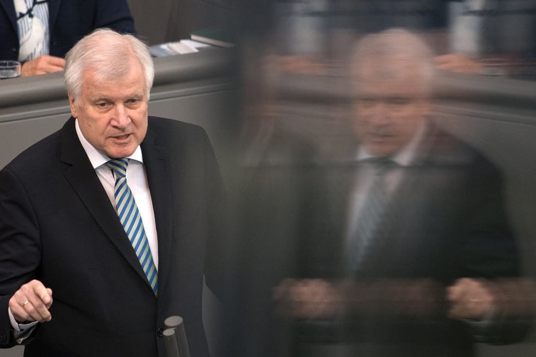 Bundesinnenminister Horst Seehofer (CSU): "Ich werde in der nächsten Woche Entscheidungen über organisatorische und gegebenenfalls auch personelle Konsequenzen treffen."