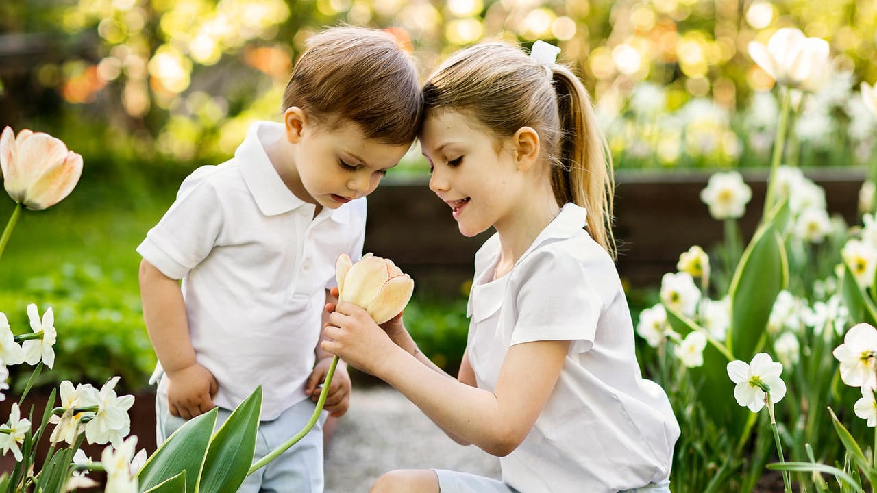 Estelle und Oscar: Von den schwedischen Mini-Royals gibt es jetzt neue Fotos.