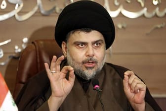 Muktada al-Sadr, schiitischer Geistlicher, hat die Parlamentswahl im Irak gewonnen.