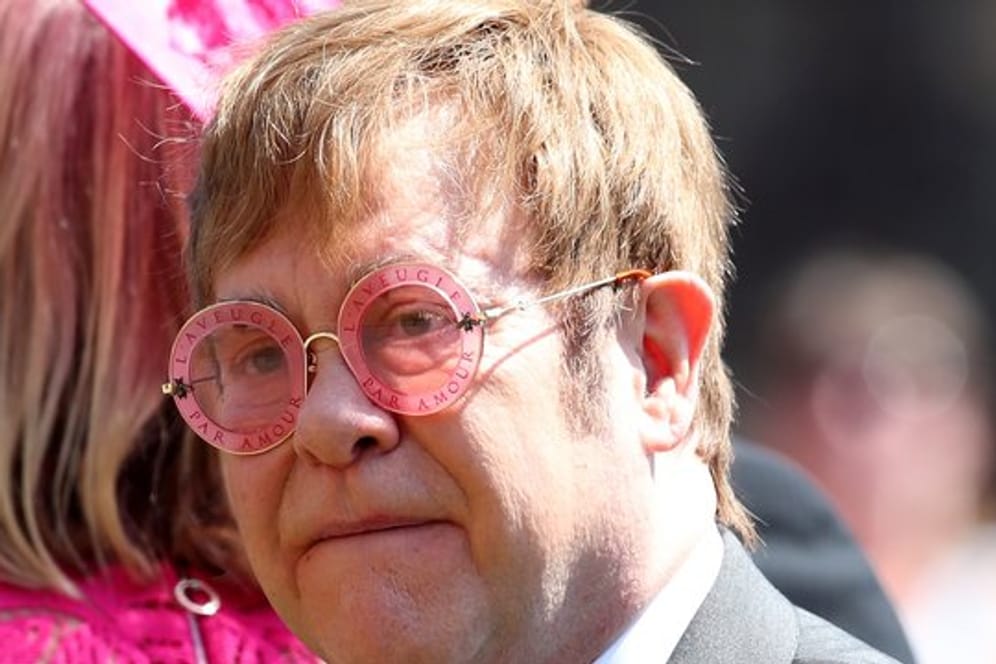 Nach der Trauung machte Elton John noch Musik.