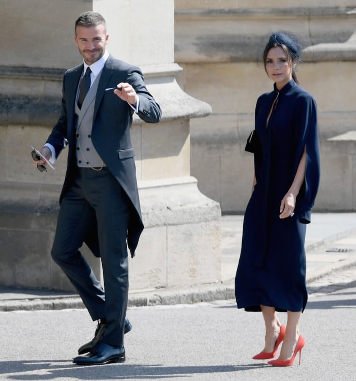 Die Beckhams: Victoria kam in einem blauen Kleid.