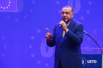 Türkeis Präsident Recep Tayyip Erdoğan in Sarajevo, Bosnien-Herzegowina