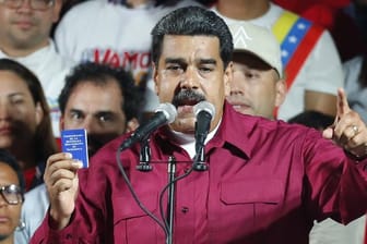 Nicolas Maduro, Präsident von Venezuela, spricht nachdem das Wahlamt seine Wiederwahl bestätigt hatte.