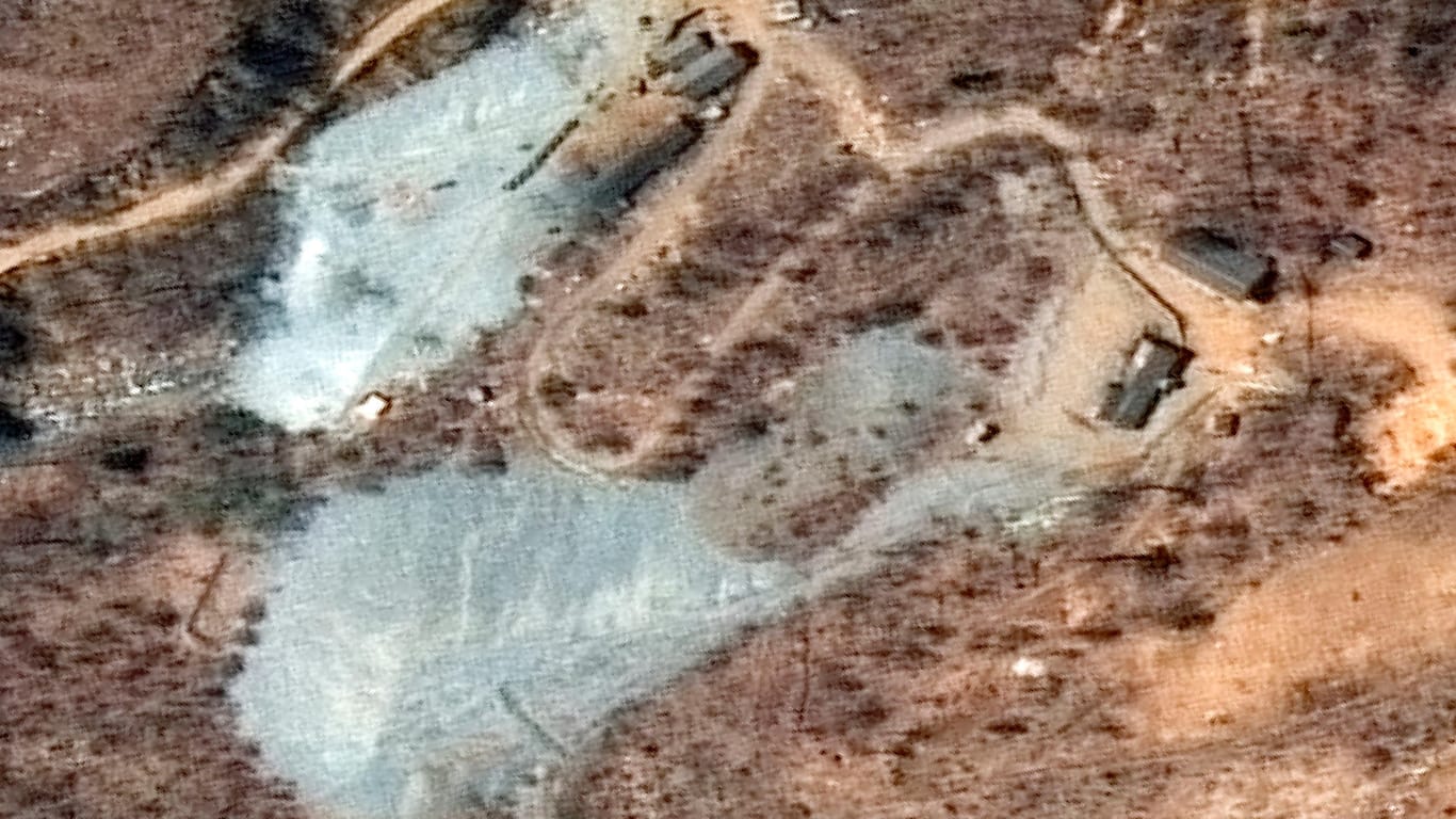 Das nordkoreanische Atomtest-Gelände Punggye-ri: Ausländische Journalisten sind zur Zerstörung der unterirdischen Tunnelanlagen in dieser Woche geladen.