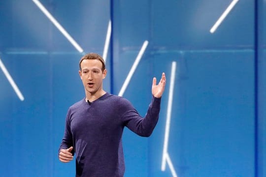Will Rede und Antwort stehen: Mark Zuckerberg.