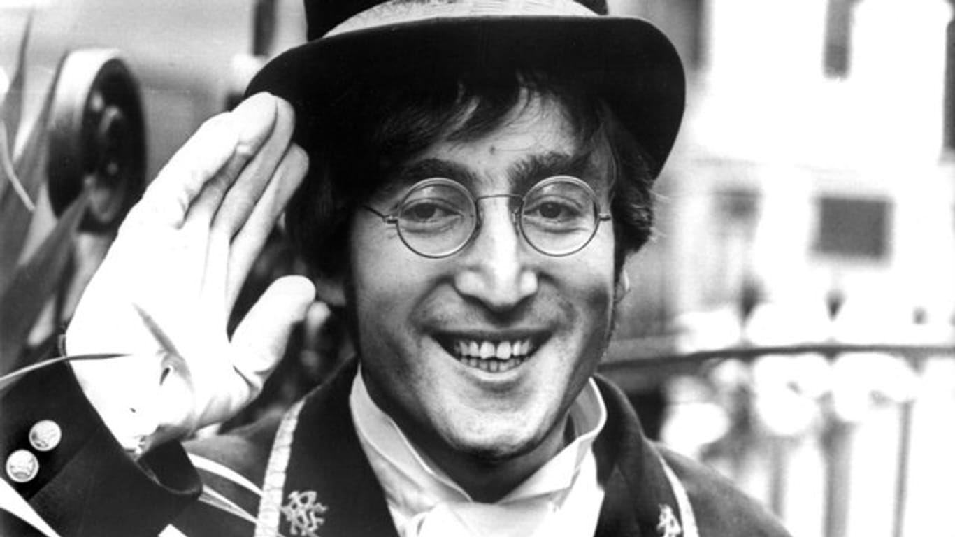 Der britische Musiker John Lennon (1966).