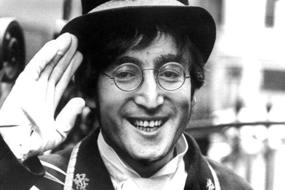 Der britische Musiker John Lennon (1966).