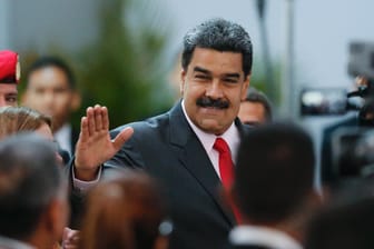 Venezuelas Präsident Nicolás Maduro: "Venezuela darf nicht bedroht werden", sagte der umstrittene Wahlsieger.