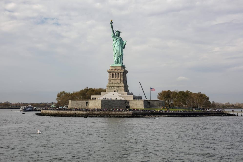 Freiheitsstatue in New York: 2018 wollen weniger Deutsche in die USA Reisen als noch im Vorjahr.
