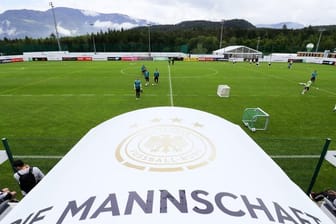 Die deutsche Fußball-Nationalmannschaft bereitet sich in Eppan auf die WM vor.