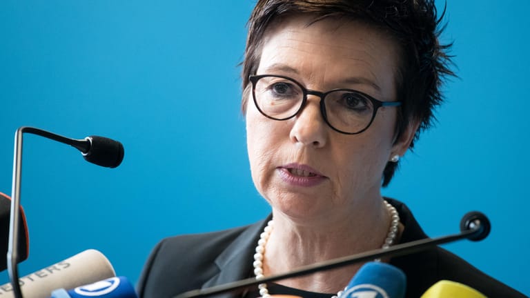 Jutta Cordt, Präsidentin des Bundesamts für Migration und Flüchtlinge (Bamf): Die Bundespolizei soll bei der Aufklärung des Skandals helfen.