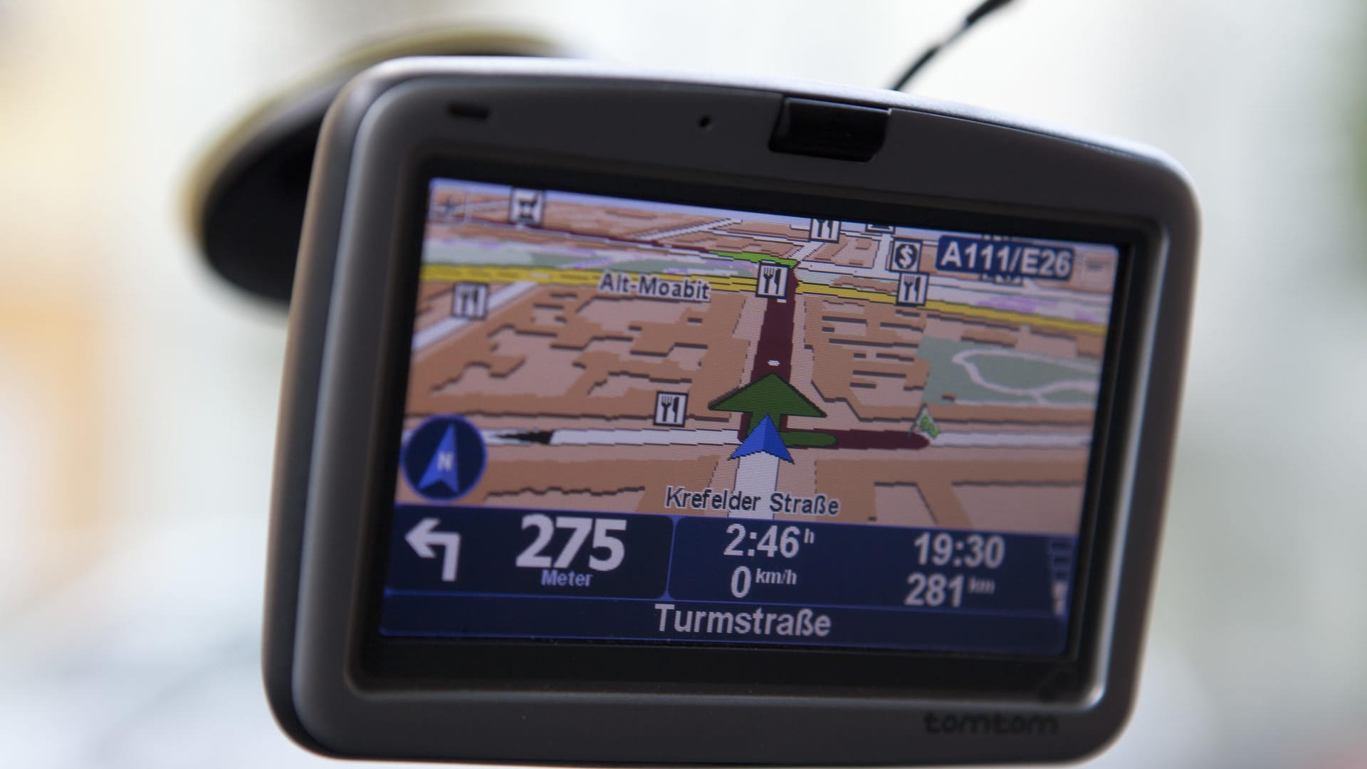 Navigationsgerät im Auto: Großbritannien erwägt ein eigenes GPS-System (Symbolbild). Navigationsgerät im Auto: Großbritannien erwägt ein eigenes GPS-System (Symbolbild).