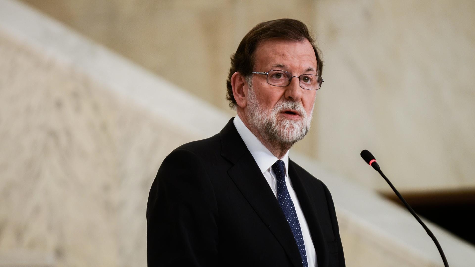 Der spanische Regierungschef Mariano Rajoy: Der Korruptionsskandal seiner Partei könnte sein Ende bedeuten. Der spanische Regierungschef Mariano Rajoy: Der Korruptionsskandal seiner Partei könnte sein Ende bedeuten.