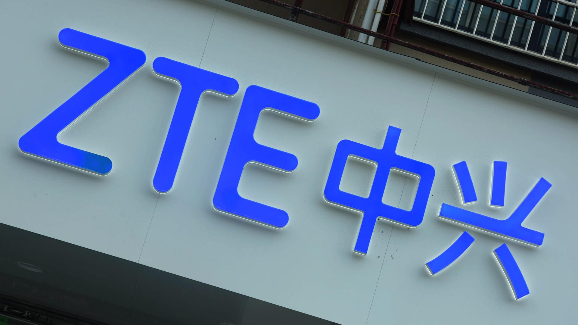 ZTE: Donald Trump hat mit dem chinesischen Handyhersteller eine Einigung erzielt. ZTE: Donald Trump hat mit dem chinesischen Handyhersteller eine Einigung erzielt.