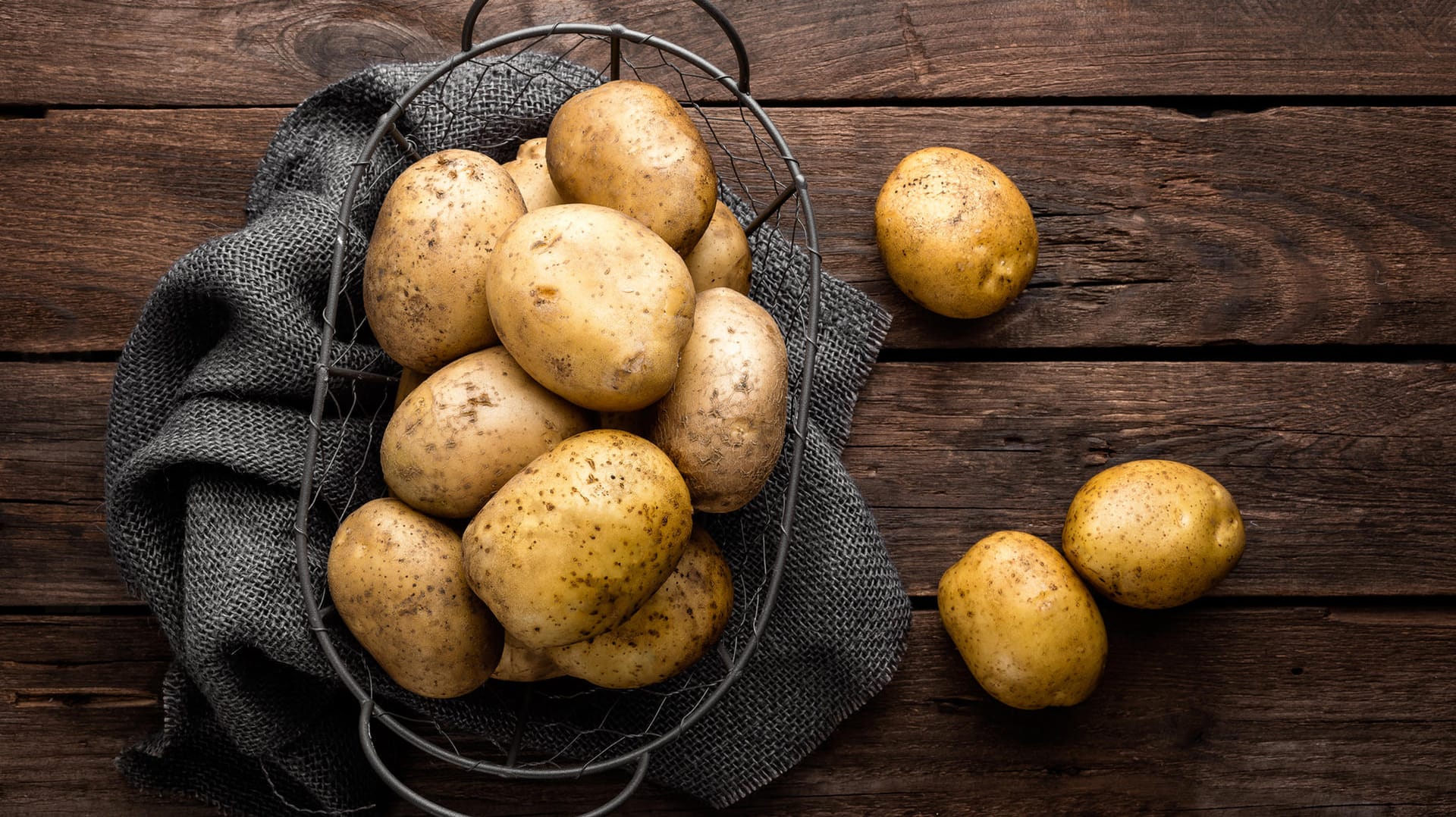 Kartoffeln im Korb