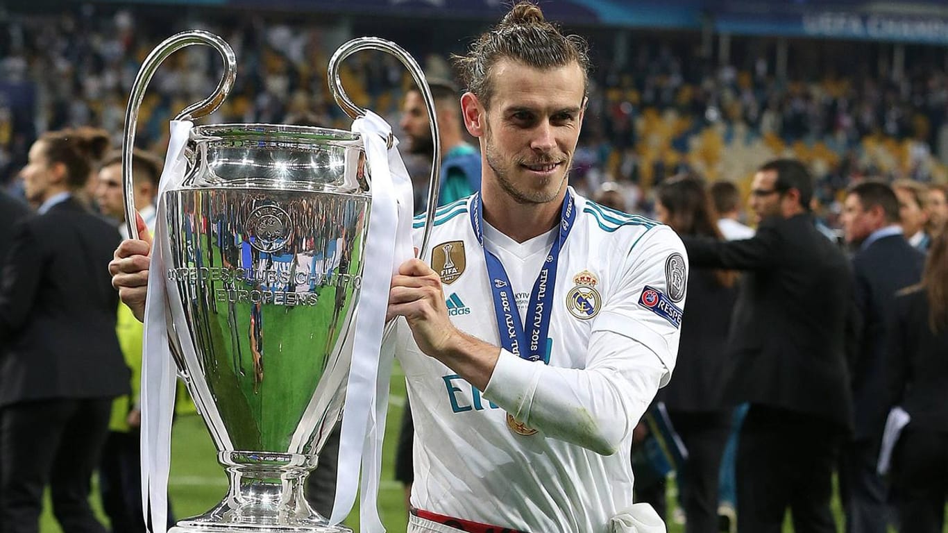 Überragende Vorstellung: Gareth Bale nach dem Finale mit dem Champions-League-Pokal.