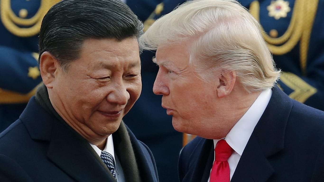 Der chinesische Präsident Xi Jinping und Donald Trump in Peking: Der US-Präsident reiste im November durch Asien.