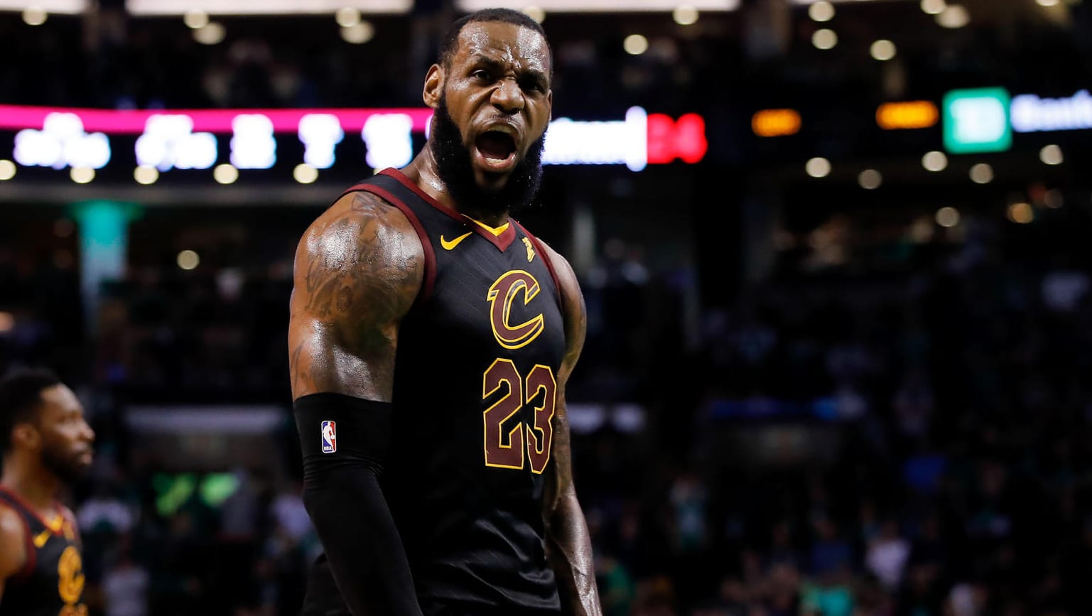 Erlösender Jubel: LeBron James und die Cleveland Cavaliers stehen erneut in den NBA Finals.