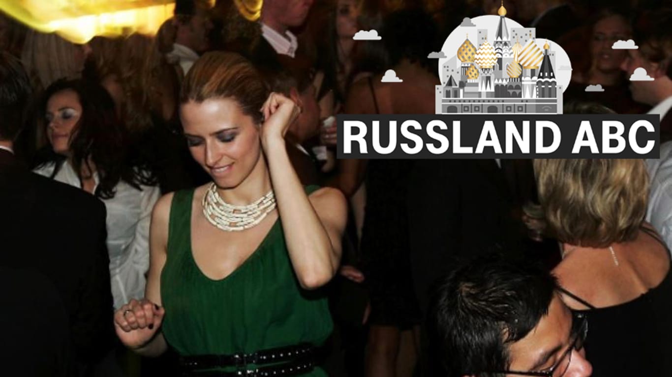 Party-Gesellschaft in Russland: Das Land hat ein massives Alkoholproblem.