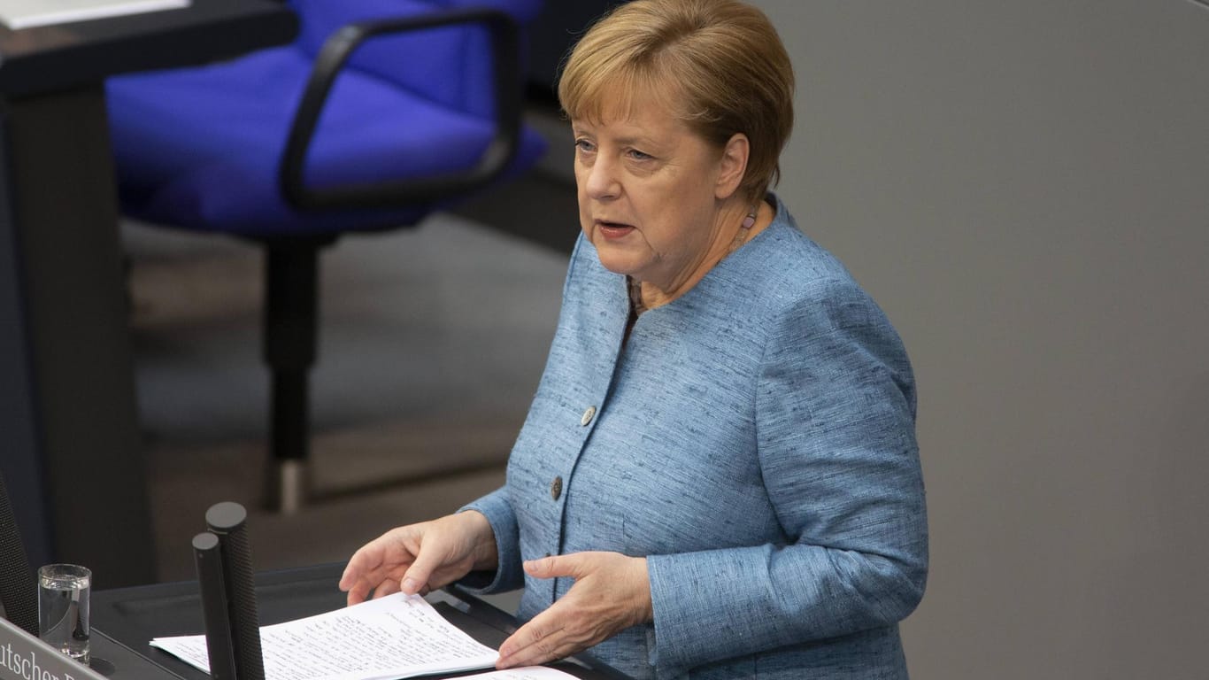 Bundeskanzlerin Merkel: Ihre bisherigen Vorschläge zur Luftreinhaltung seien heiße Luft, sagt Jürgen Resch.