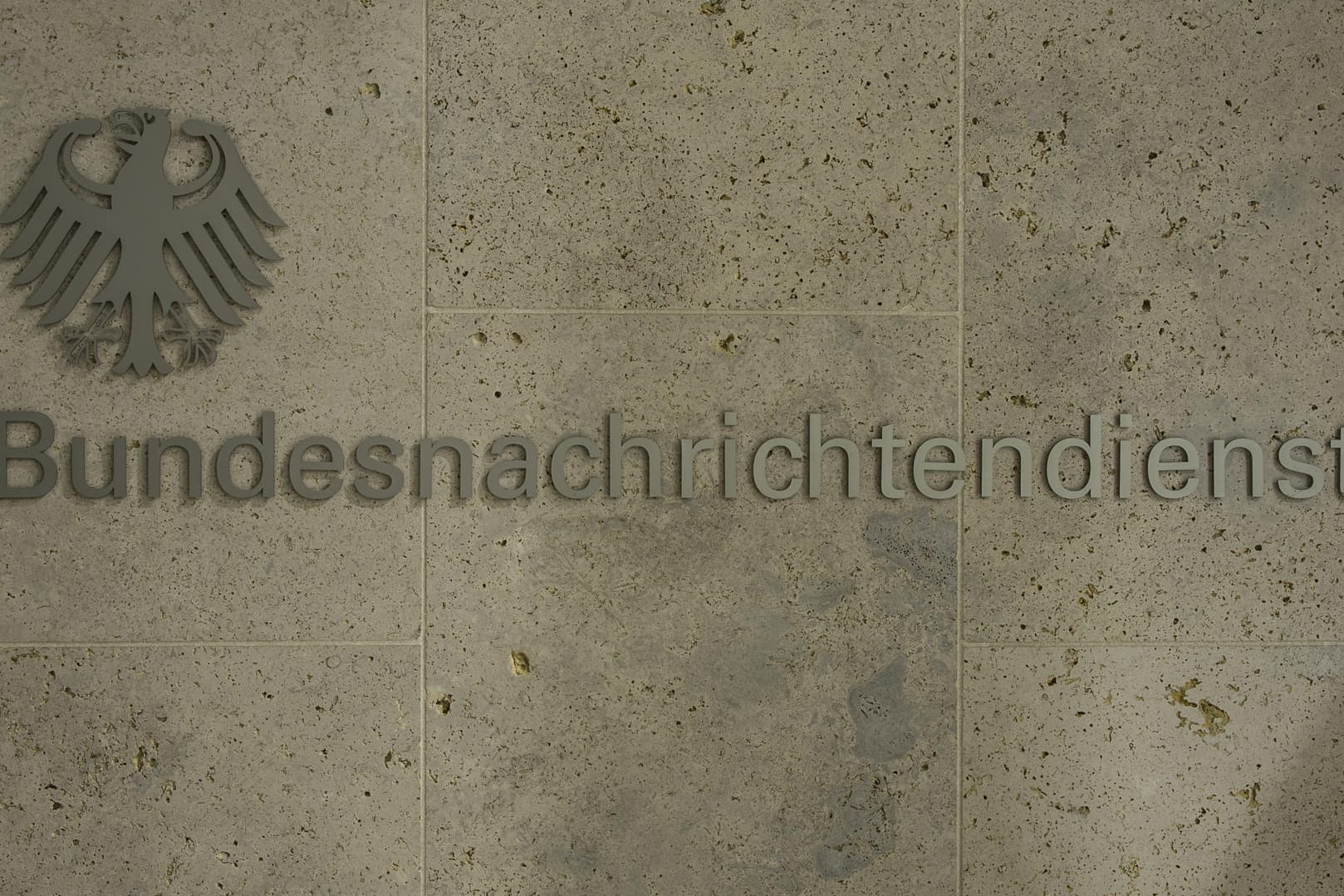 Bundesnachrichtendienst: Der BND zapft am Internet-Knoten DE-CIX große Datenmengen ab.