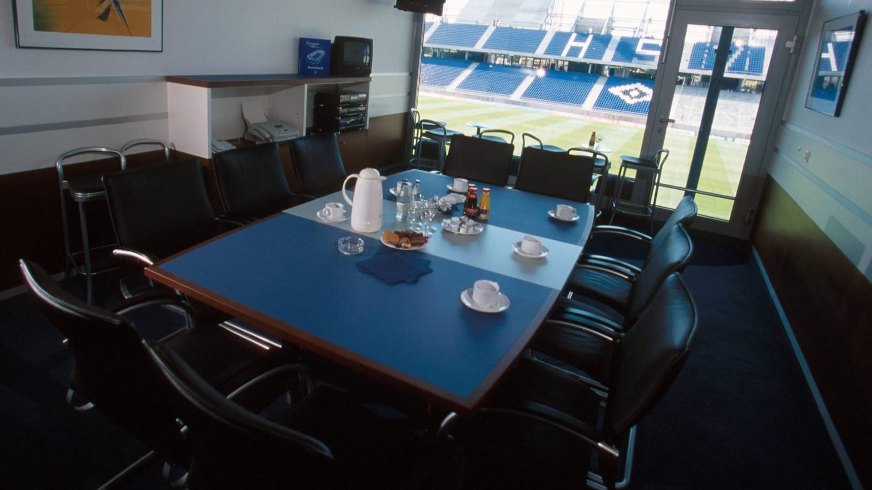 Eine Loge im Hamburger Volksparkstadion.