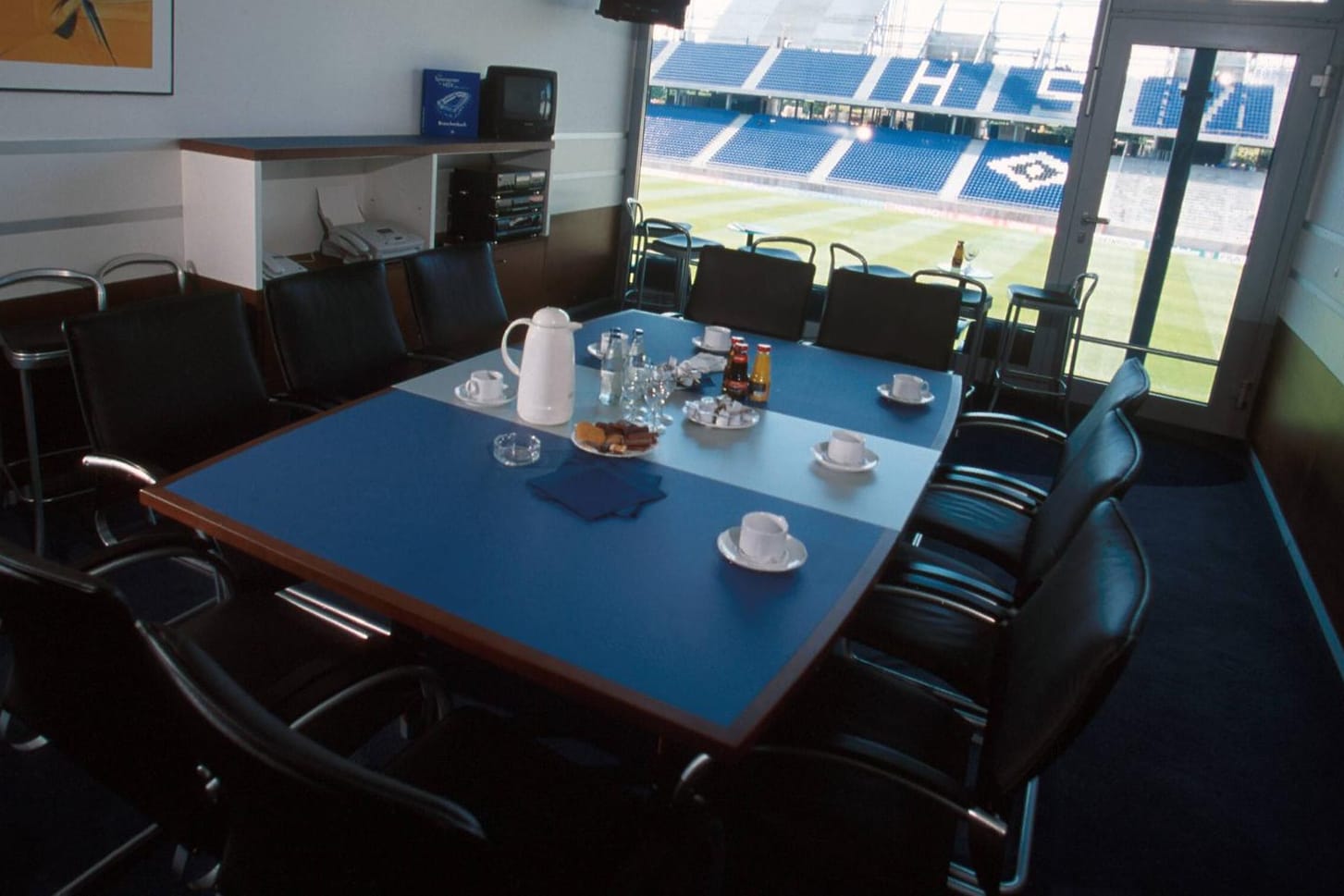 Eine Loge im Hamburger Volksparkstadion.