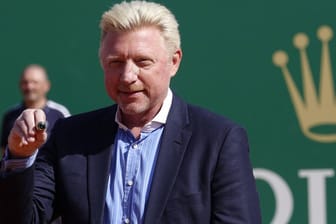 Beruflich in Frankreich: Boris Becker kommentiert für Eurosport die French Open – und nutzt seine Freizeit sinnvoll.
